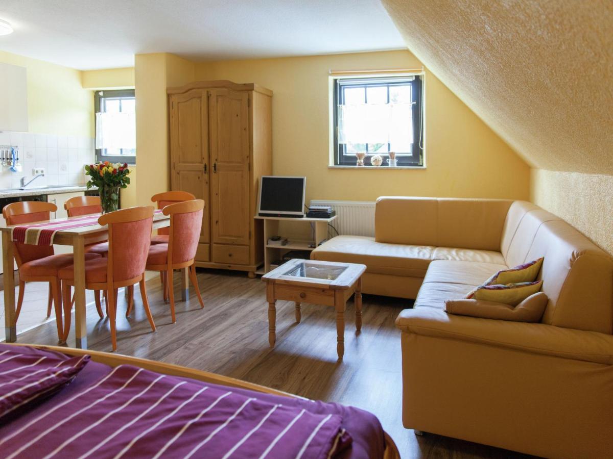 Beautiful Apartment In Merschbach With Garden エクステリア 写真