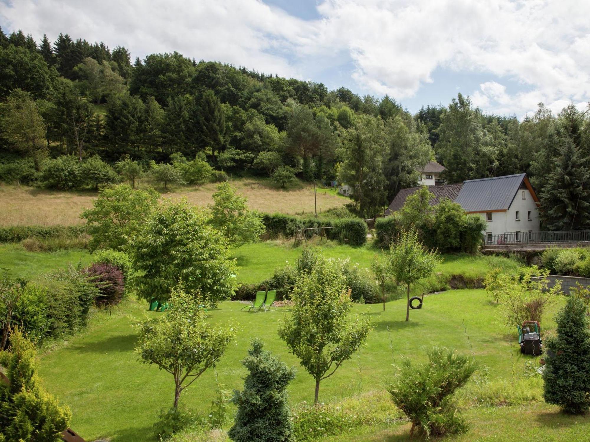 Beautiful Apartment In Merschbach With Garden エクステリア 写真